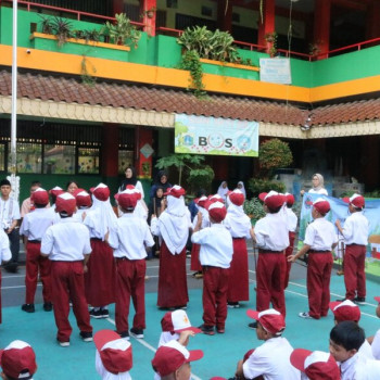 Hari Guru Nasional 2024